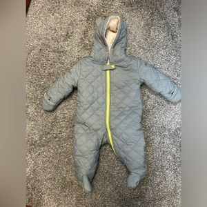 Little Bear Snow Suit, New with tags